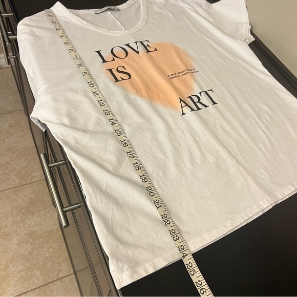 OUI Love is art graphic white tshirt, short sleeve, 100%Cotton, size 10 - Picture 7 of 11